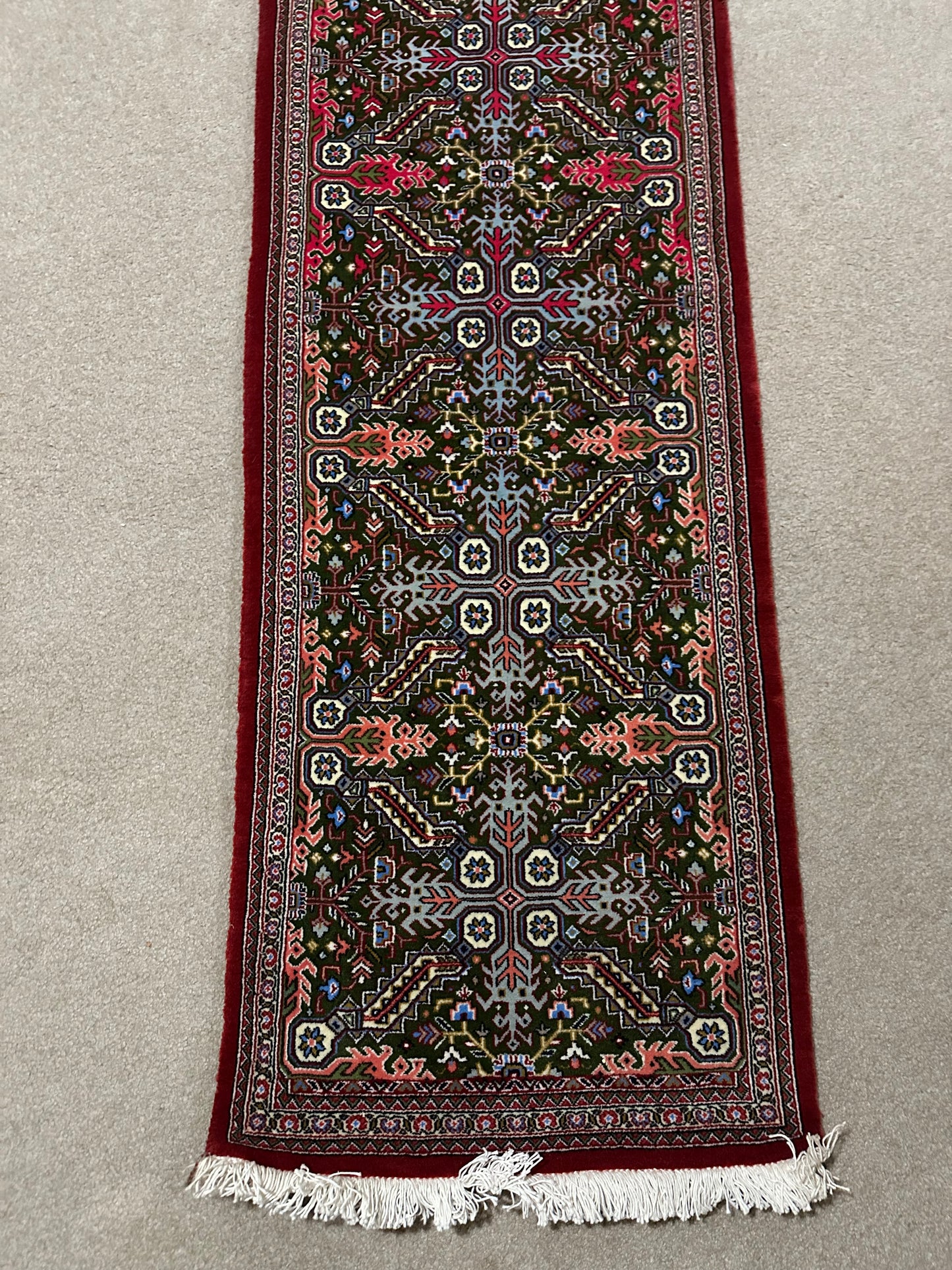 Persian Ghom Runner Rug – Hand-Knotted Wool Charkh & Falk Green Design Oriental Runner 5.7 x 1.10 ft
