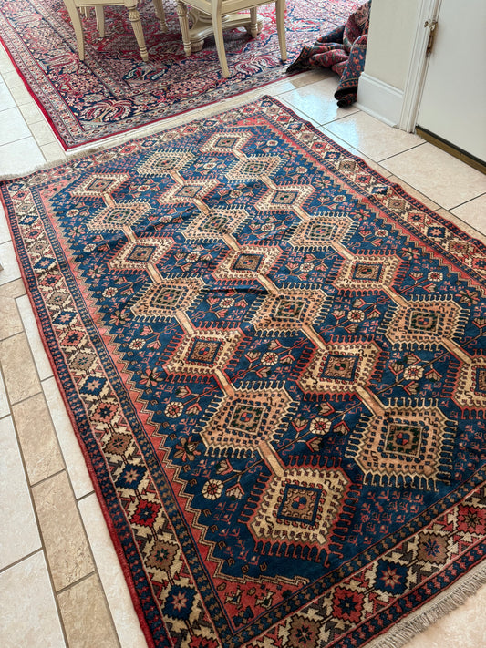 Vintage Yalameh Persian Rug 5.3x8 ft | Hand Knotted Wool Geometric Oriental Area Rug No. 87/23