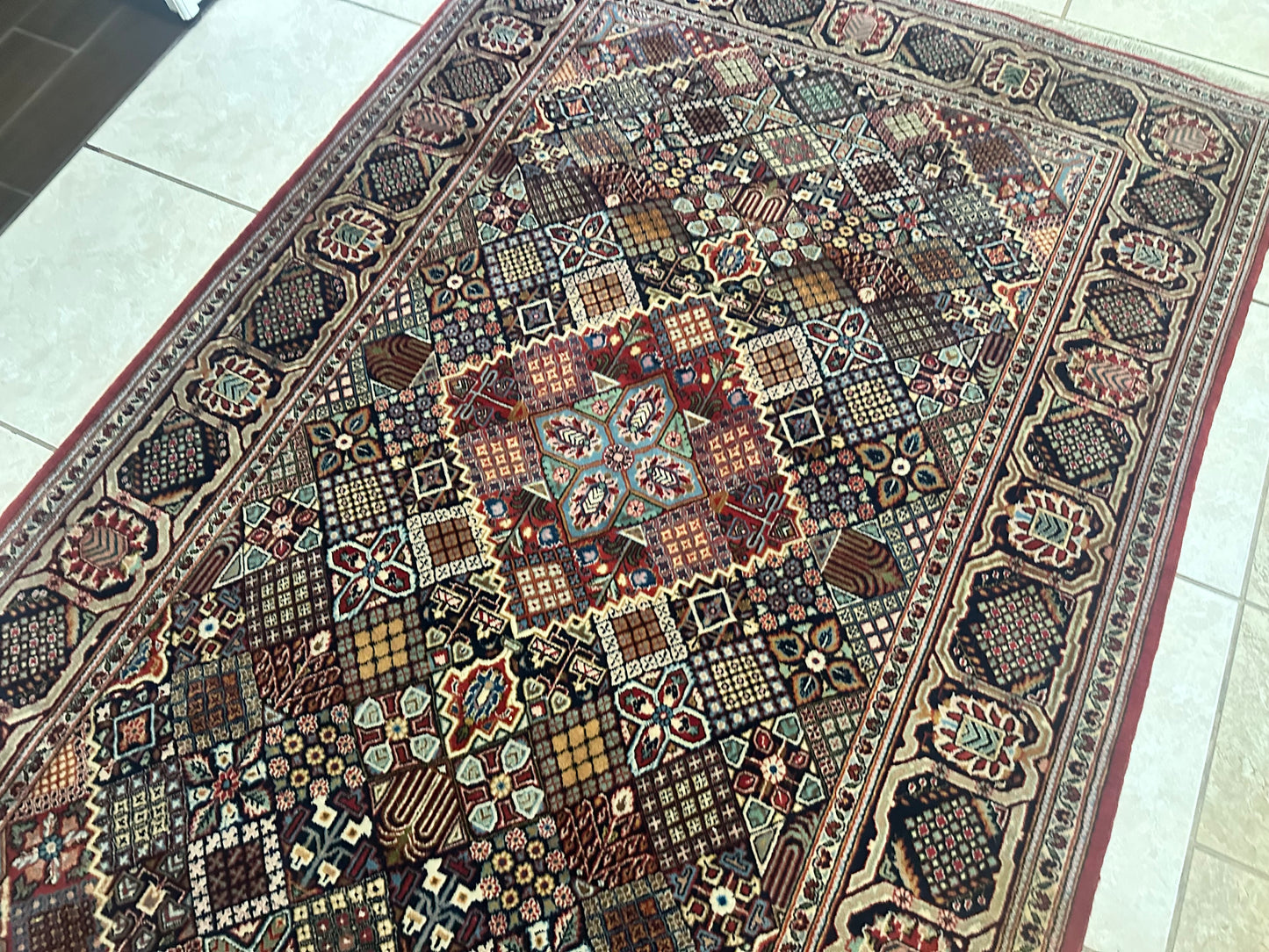 Vintage Kashan Persian Rug 6.11x4.6 ft | Hand Knotted Wool Medallion Oriental Area Rug