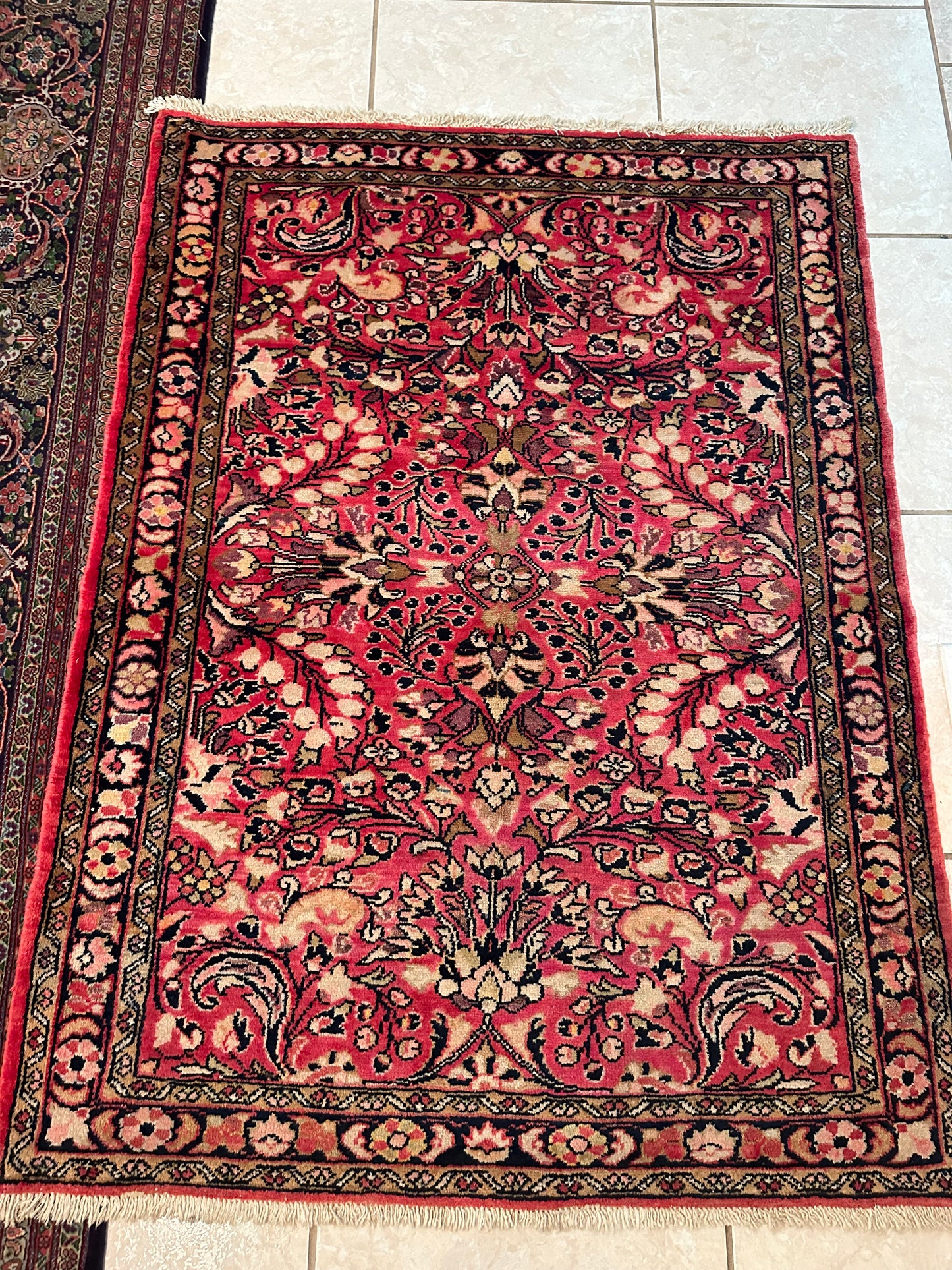 Authentic Lilian Persian Rug – 4.10’ x 3.7’ Hand-Knotted 100% Wool Rug