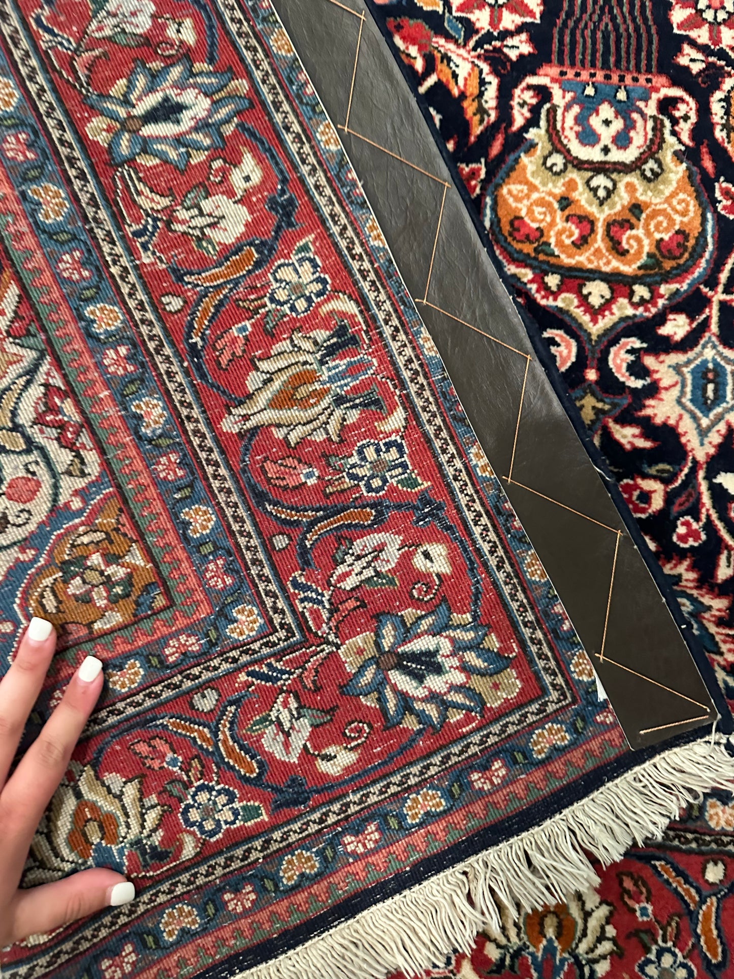 Authentic Sarough Persian Rug – 6.6’ x 4.2’ Hand-Knotted Wool Area Rug