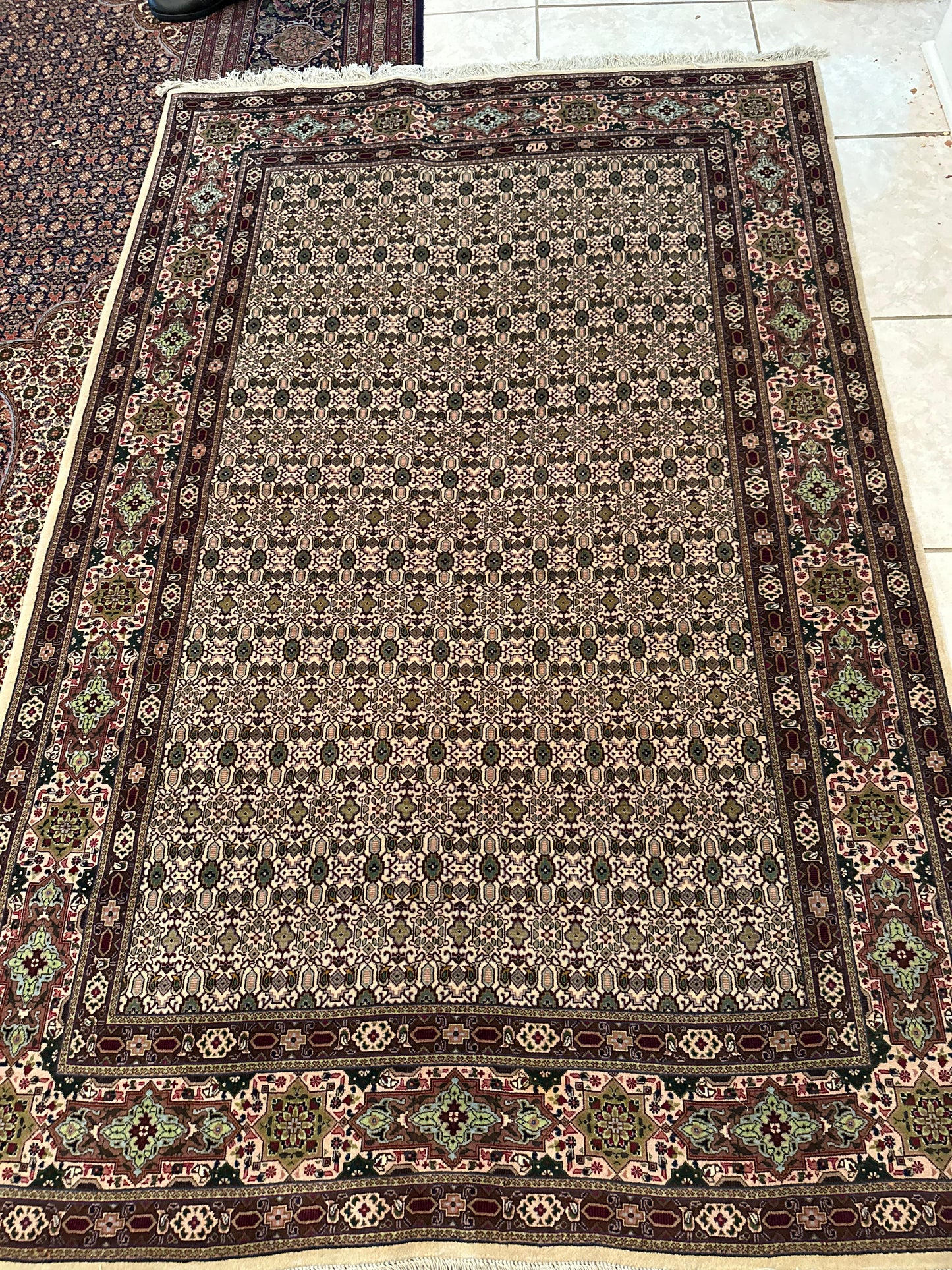 Authentic Tabriz Persian Rug – 6.9’ x 4.6’ Hand-Knotted Wool Area Rug
